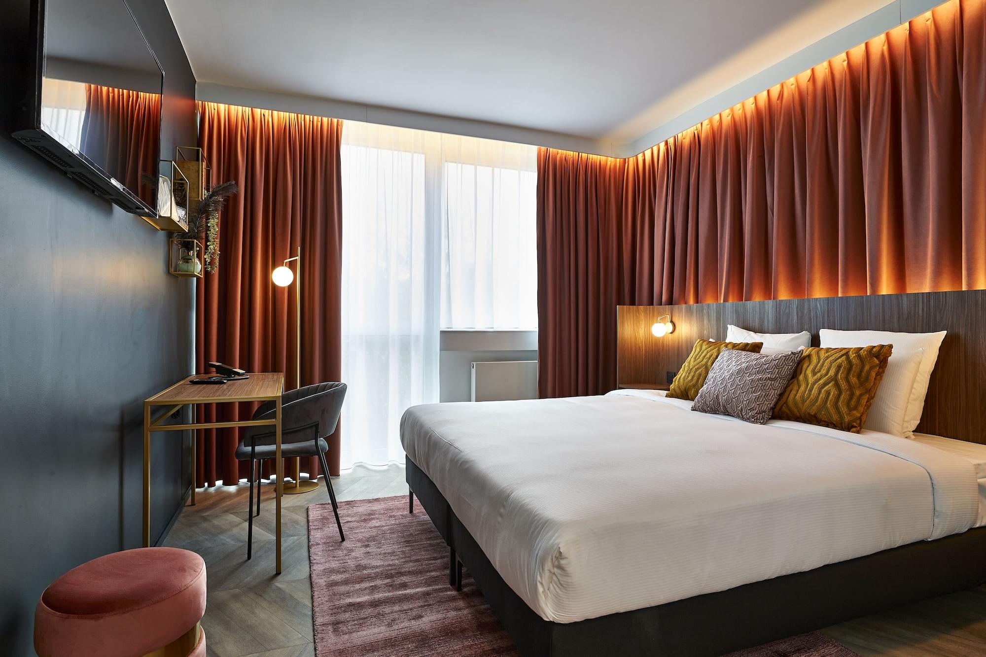 The Scott Hotel Brussels Saint-Gilles Exterior photo